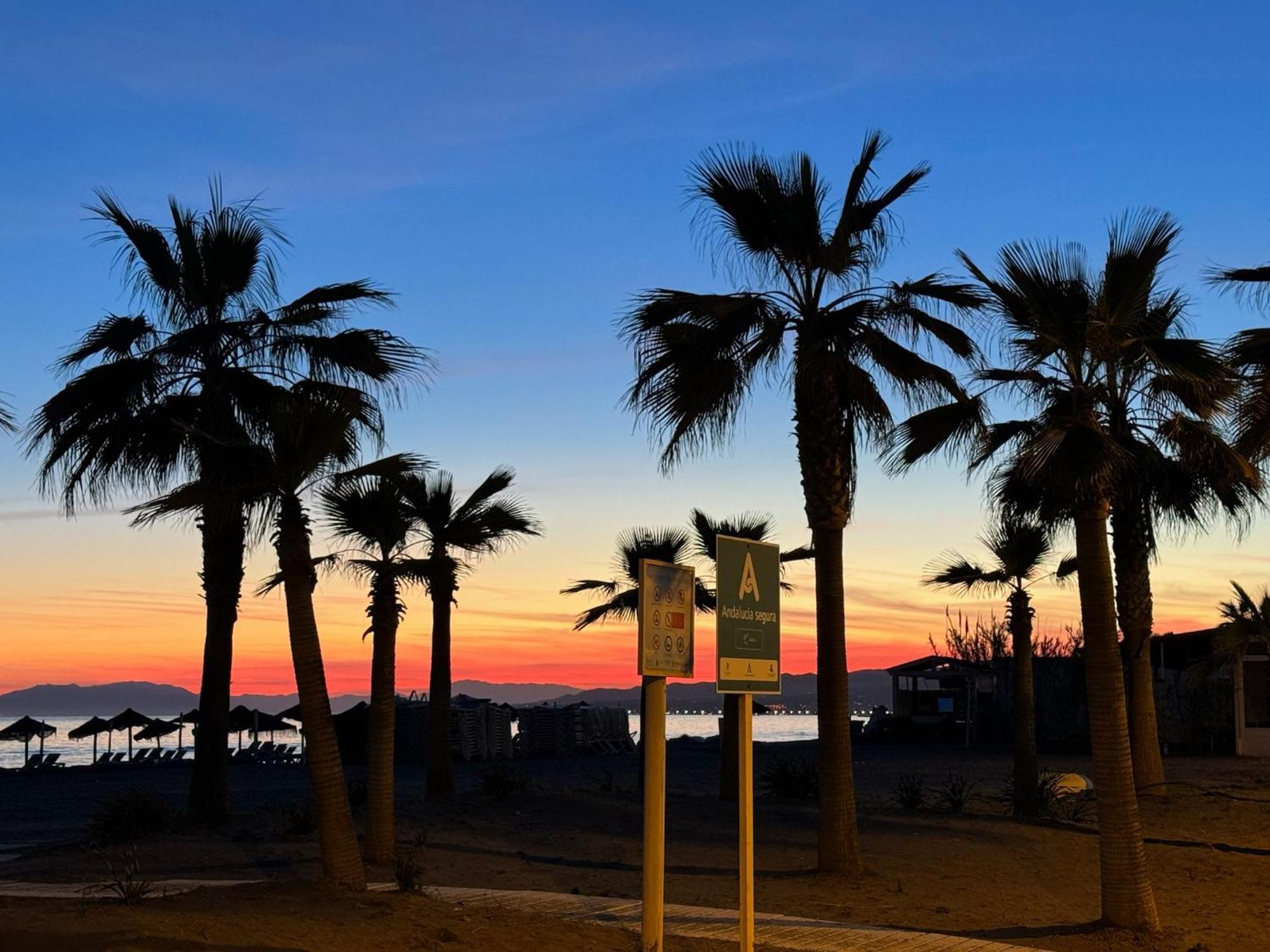 Strandnaera Boende I Torrox Costa エクステリア 写真